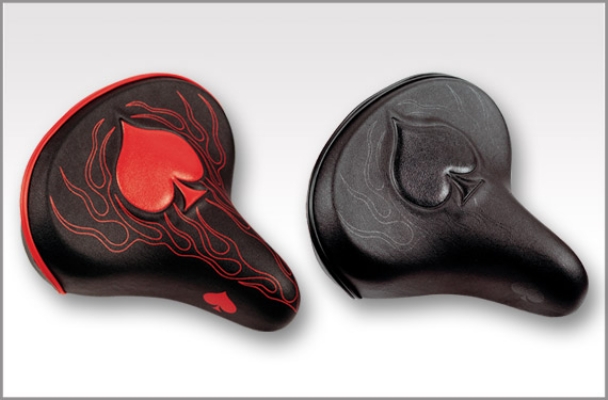 Attivo Saddles Spade
