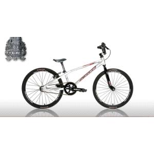 junior XL